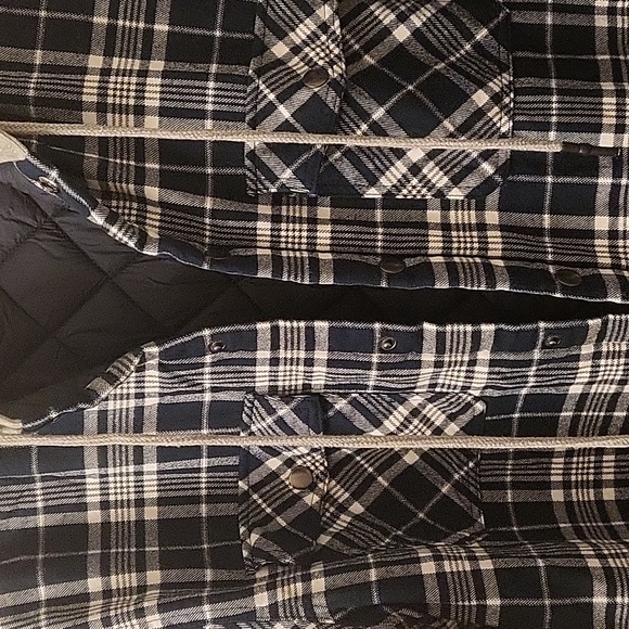 outdoor jacket Other - Outdoor jacket size L shacket with hoodie flannel.